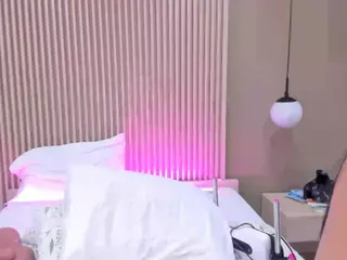 ValerieFerrer's Live Sex Cam Show