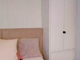ValerieFerrer's Live Sex Cam Show
