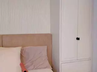 ValerieFerrer's Live Sex Cam Show