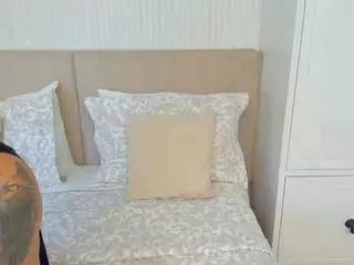 ValerieFerrer's Live Sex Cam Show