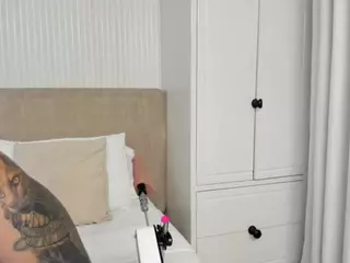 ValerieFerrer's Live Sex Cam Show