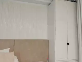 ValerieFerrer's Live Sex Cam Show