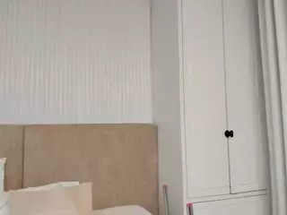 ValerieFerrer's Live Sex Cam Show