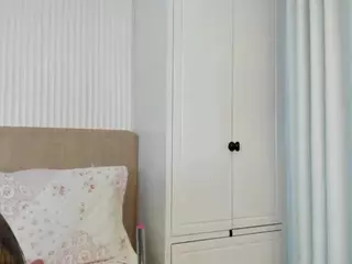 ValerieFerrer's Live Sex Cam Show