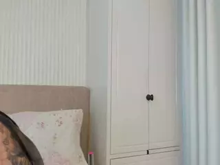 ValerieFerrer's Live Sex Cam Show