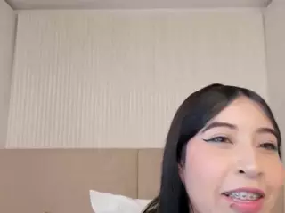 ValerieFerrer's Live Sex Cam Show