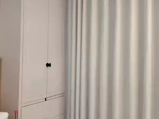 ValerieFerrer's Live Sex Cam Show