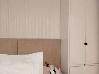 ValerieFerrer's Live Sex Cam Show