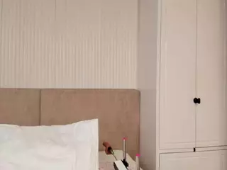 ValerieFerrer's Live Sex Cam Show