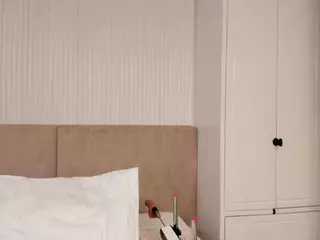 ValerieFerrer's Live Sex Cam Show