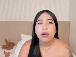 ValerieFerrer's Live Sex Cam Show
