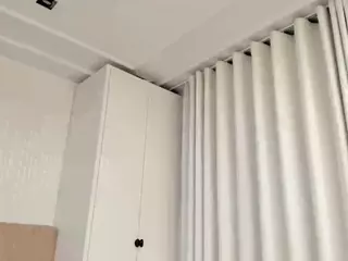 ValerieFerrer's Live Sex Cam Show
