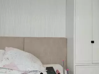 ValerieFerrer's Live Sex Cam Show