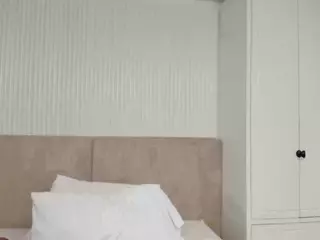 ValerieFerrer's Live Sex Cam Show