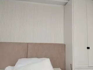 ValerieFerrer's Live Sex Cam Show