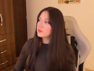 lachicalaura's Live Sex Cam Show