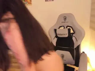 lachicalaura's Live Sex Cam Show