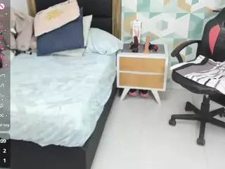 CATIAJONES's Live Sex Cam Show