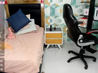CATIAJONES's Live Sex Cam Show