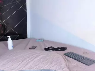 Dulce Melodia's Live Sex Cam Show
