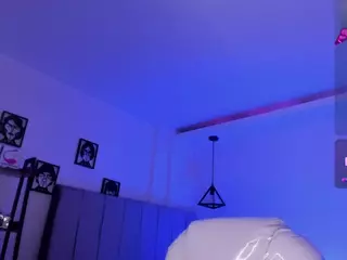 Sofia-riot1's Live Sex Cam Show