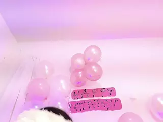 esmeralda-bigbotty's Live Sex Cam Show