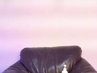 esmeralda-bigbotty's Live Sex Cam Show