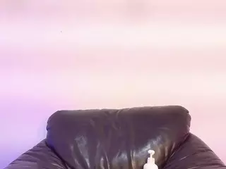 esmeralda-bigbotty's Live Sex Cam Show