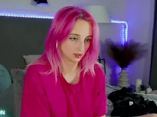 Selena-Lily's Live Sex Cam Show