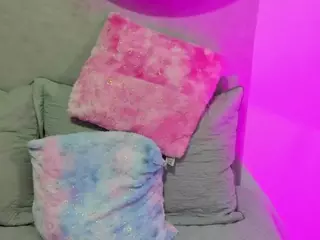 ValeryStreinge's Live Sex Cam Show