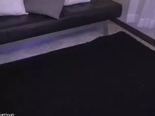 zoe-cruz21's Live Sex Cam Show