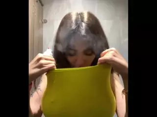 wet__bunny's Live Sex Cam Show