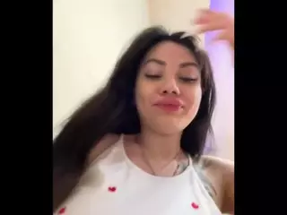 wet__bunny's Live Sex Cam Show