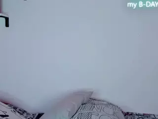 Alice-Halle's Live Sex Cam Show