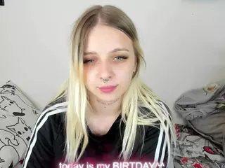 Alice-Halle's Live Sex Cam Show