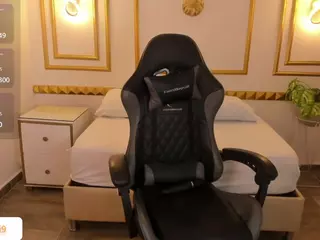 amor-smith's Live Sex Cam Show
