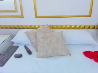 amor-smith's Live Sex Cam Show