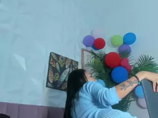Hellen-Sky's Live Sex Cam Show