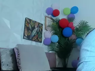 Hellen-Sky's Live Sex Cam Show