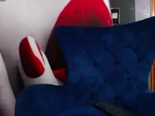 karennlenoy's Live Sex Cam Show