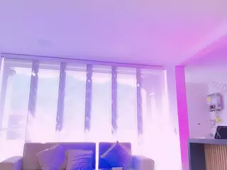 sofia-crawford's Live Sex Cam Show