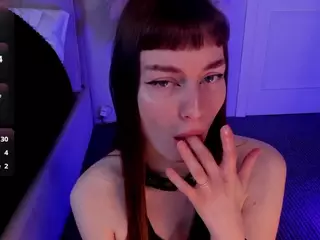 EvaSelin's Live Sex Cam Show