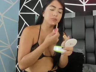 moniicaa's Live Sex Cam Show
