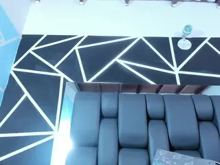 moniicaa's Live Sex Cam Show