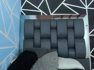 moniicaa's Live Sex Cam Show