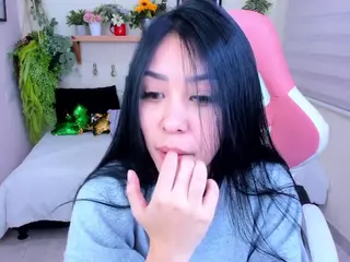 Starlie's Live Sex Cam Show