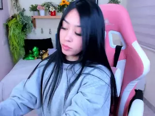 Starlie's Live Sex Cam Show