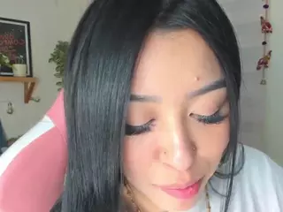 Starlie's Live Sex Cam Show