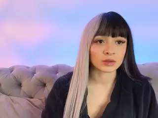 Victoria-Adams14's Live Sex Cam Show