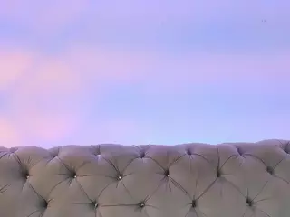Victoria-Adams14's Live Sex Cam Show